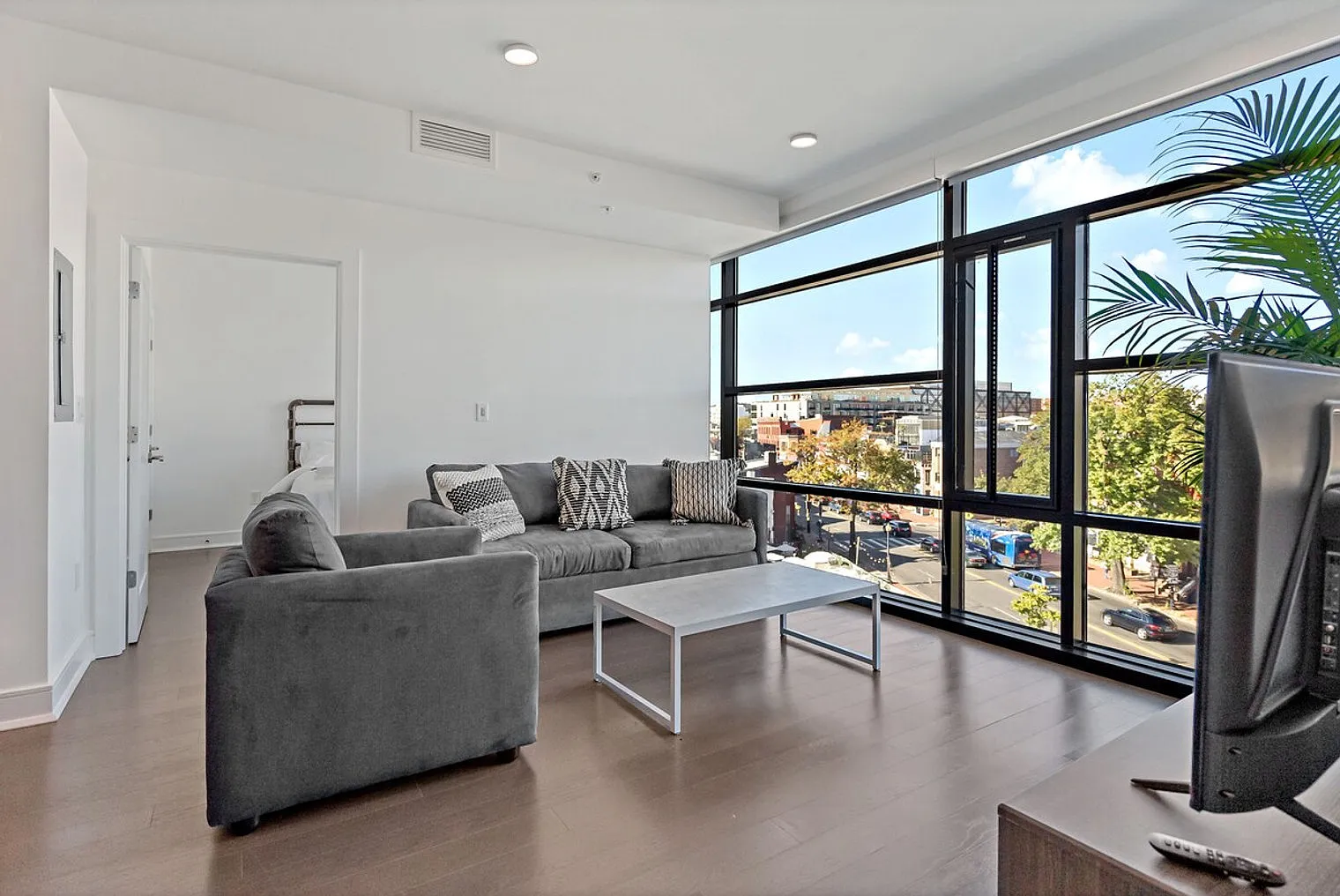 2 bed, 2.0 bath, $8,618 — Photo 1