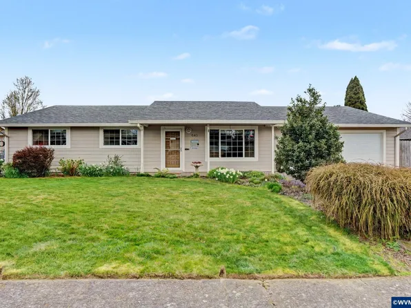 640 S Pershing St, Mount Angel, OR 97362