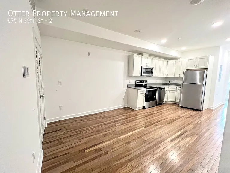 675 N 39th St #2 — Photo 8