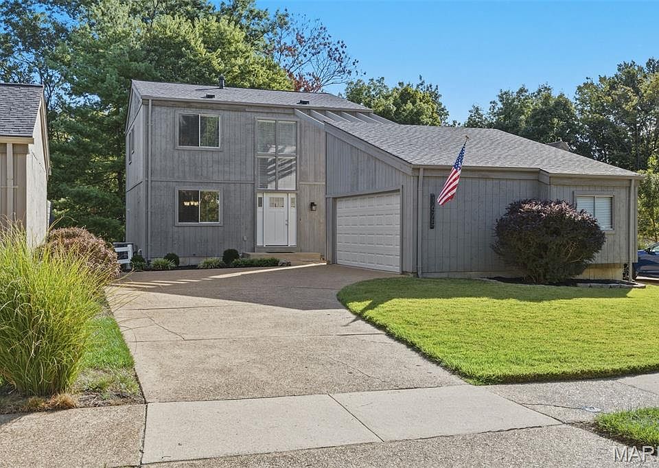 1st image of 1675 Country Hill Ln