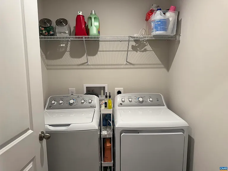 109 Walsh Ln — Photo 19