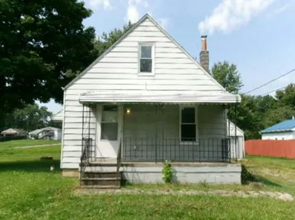 611 Orris Rd, Leavittsburg, OH 44430
