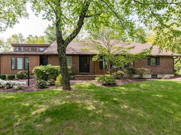 2807 Kuter Rd, Bath, PA 18014