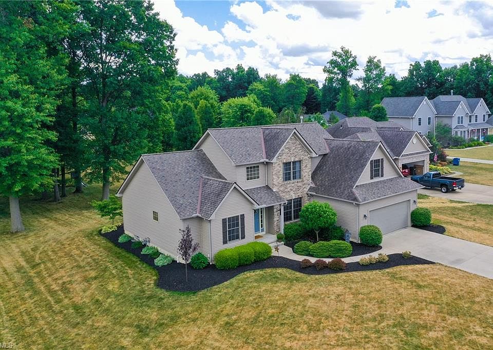 1st image of 1006 Wallace Ct