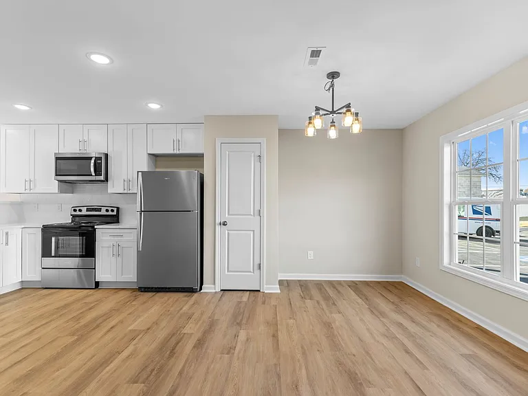 132 Chapel Hill Rd — Photo 6