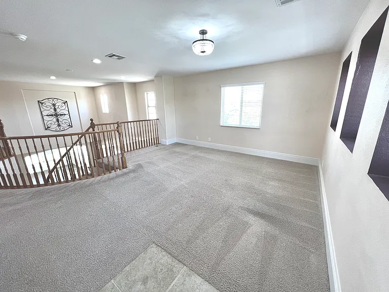 7140 Charter Crest St — Photo 46