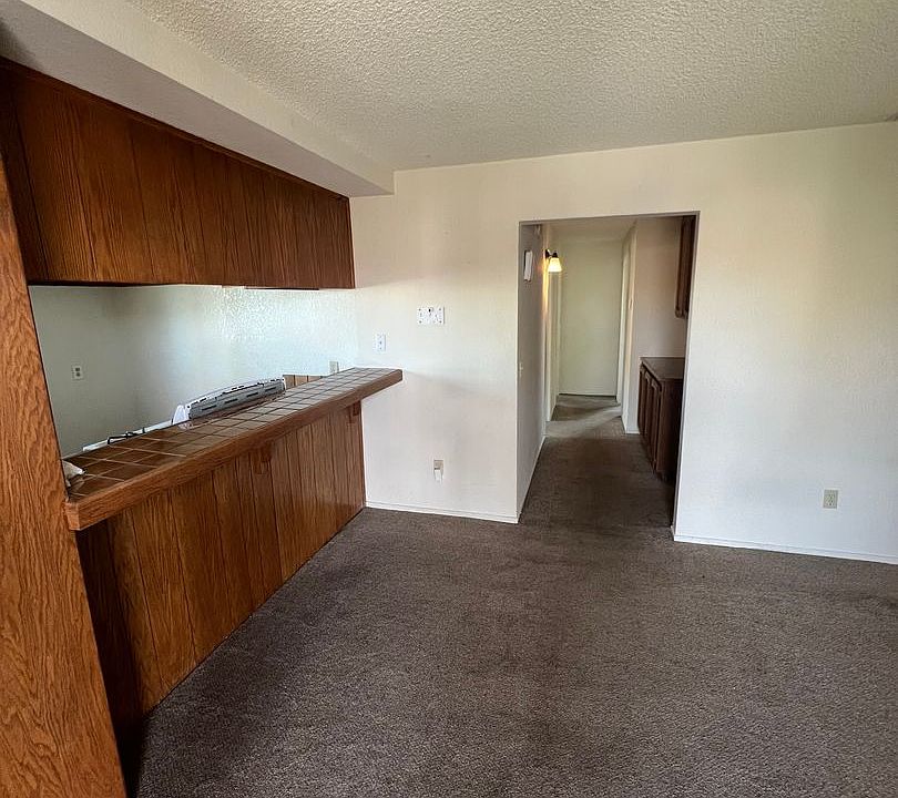 1st image of 2708 Villalovos Ct #2