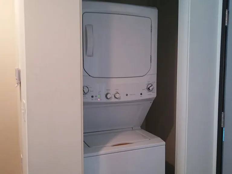 644 N Harvard Blvd #204 — Photo 4