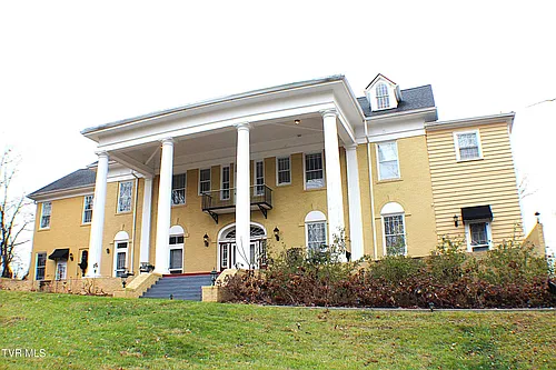 924 Maryland Ave #F Photo 1