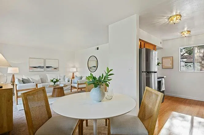 1070 Miramonte Drive, Unit 39 — Photo 2