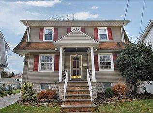16 Willowmere Ave, Montclair, NJ 07042