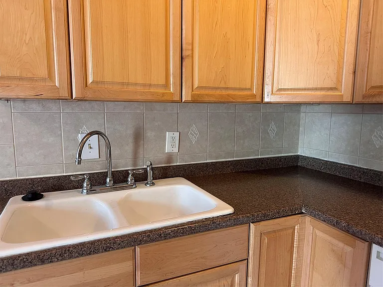 4110 Woodhead St — Photo 10