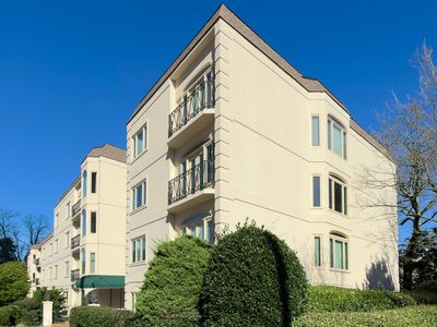 3638 Peachtree Rd NE APT 406, Atlanta, GA, 30319
