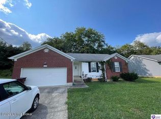 127 Red Hawk Dr, Vine Grove, KY 40175