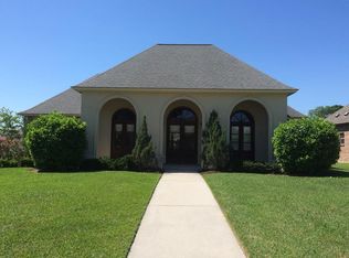 6060 Nature Trail Dr, Baton Rouge, LA 70817