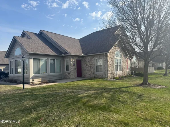 9882 Connor Lake Cir, Perrysburg, OH 43551