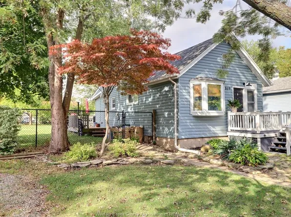 869 Ford Blvd, Windsor, ON N8S 2E6