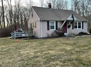 641 Pudding Hill Rd, Hampton, CT 06247