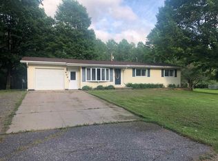 404 W 4th St, Caspian, MI 49915