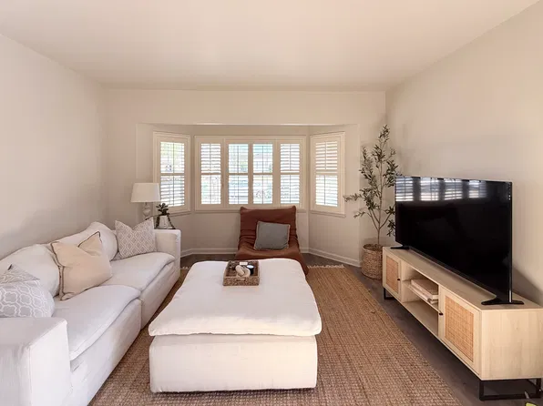 1901 Hauser Blvd #3, Los Angeles, CA 90016