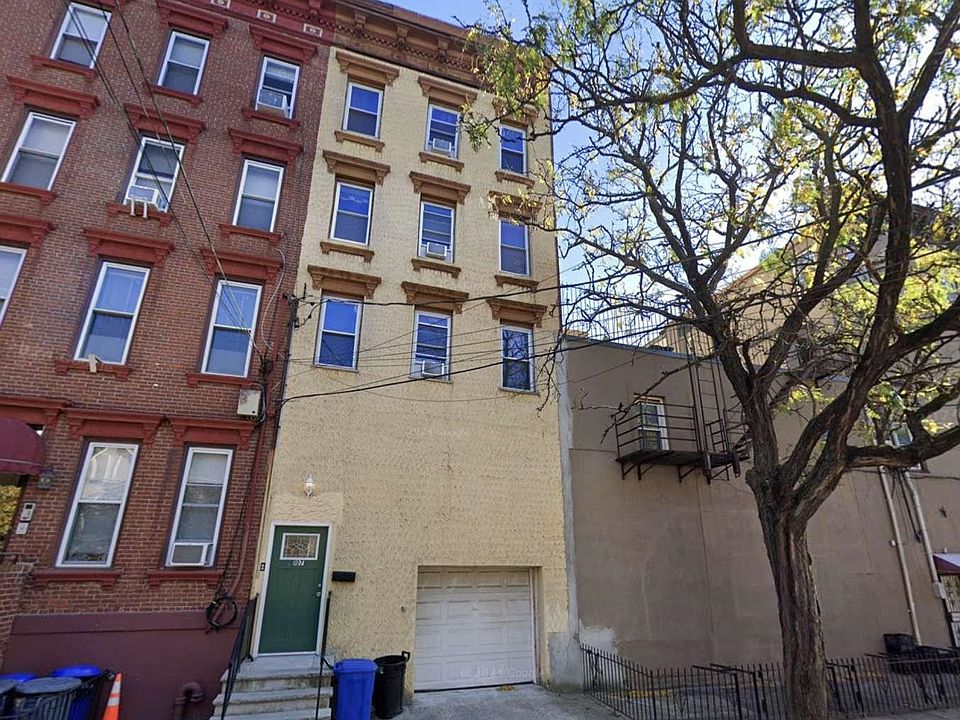 1st image of 107 Madison St