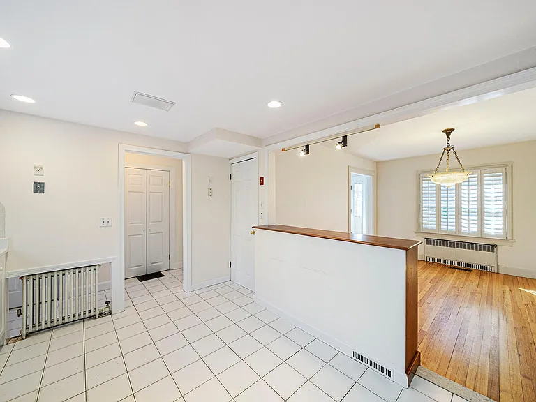 93 Lincoln Rd — Photo 15