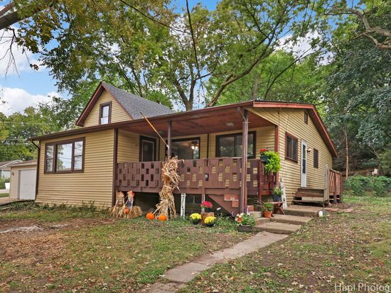 57 Marvin St, Fox Lake, IL 60020