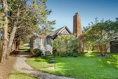 115 Gerard Dr Photo 1