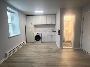 5130 Pennell Rd APT 1, Aston, PA 19014