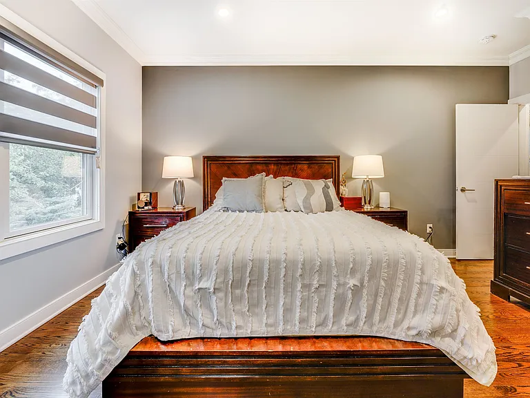 18 Thorne St #1 — Photo 12