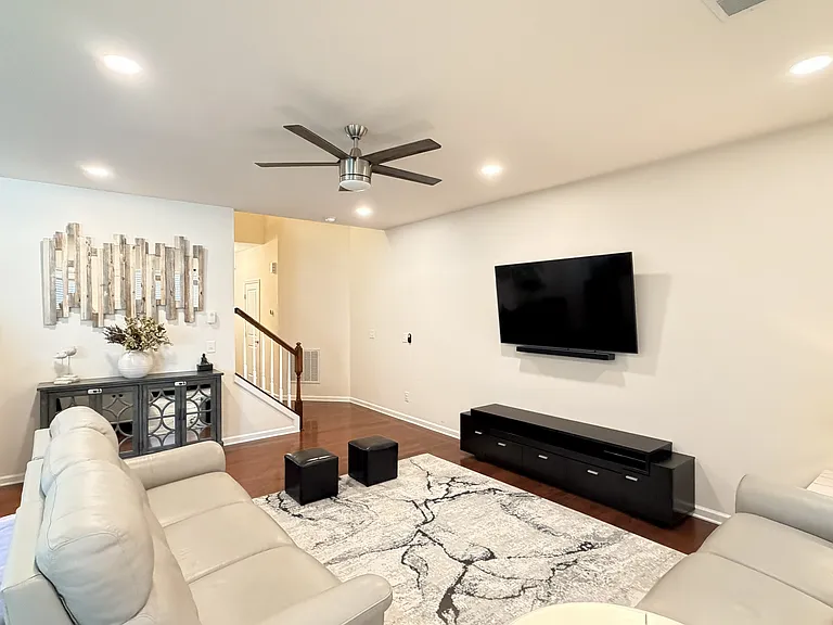 11611 Elizabeth Madison Ct — Photo 6