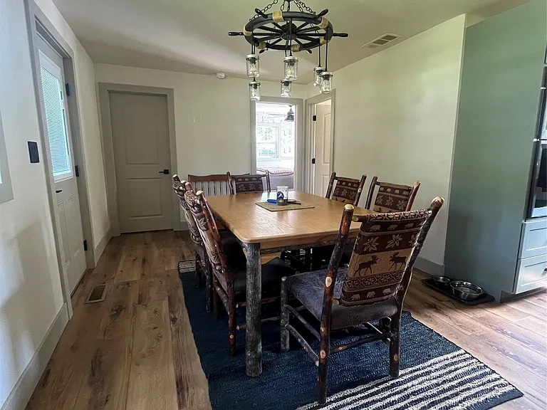 1261 Avonia Rd — Photo 6