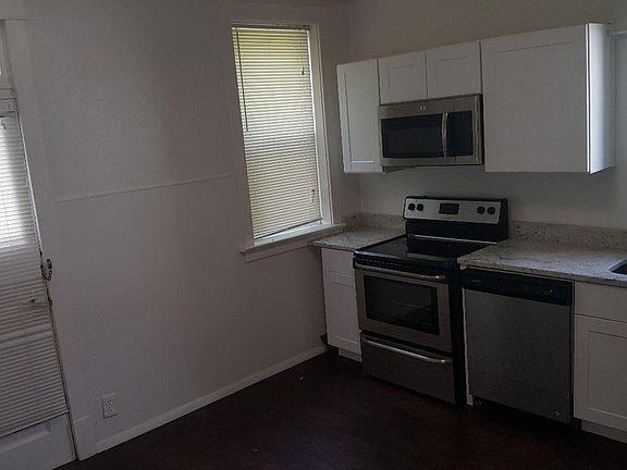 4th image of 2215 Prather Ave Unit B