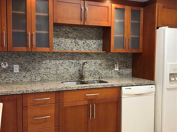 5th image of 9111 E Bay Harbor Dr APT 5A