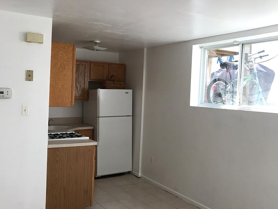 1st image of 284 Candon Ave #2