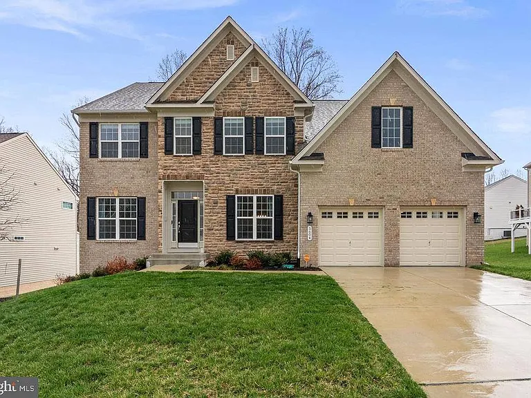 5604 Big Huntingdon Ln — Photo 1