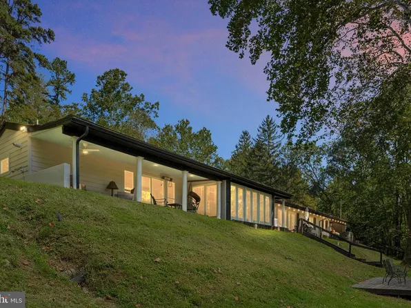 866 Old Bethel Rd, Edinburg, VA 22824