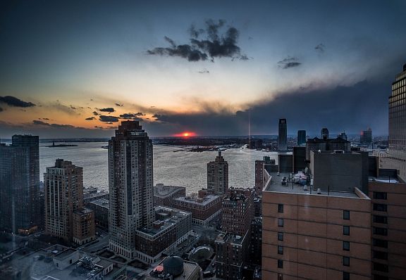 5th image of 123 Washington St APT 37B