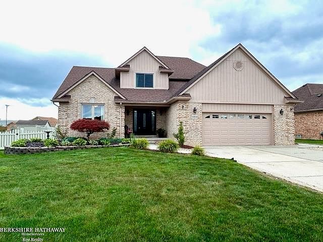 1st image of 34508 Hidden Pine Dr