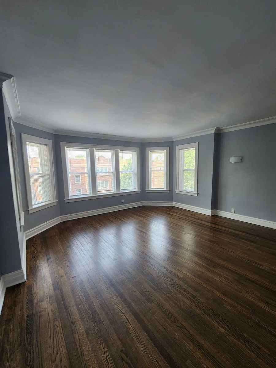 Building Photo - 7747 S Phillips Ave #1