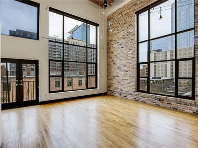 411 Brazos St APT 312, Austin, TX, 78701