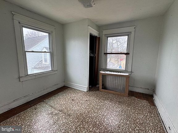 5th image of 1 Delaware Ave