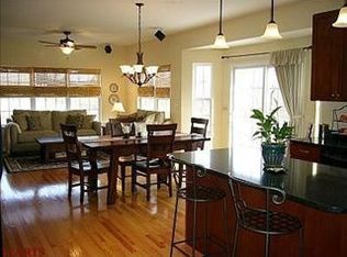 3122 Brook Hollow Dr, O'Fallon, MO 63366