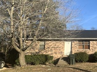 101 Carolyn Dr #B, Martin, TN 38237