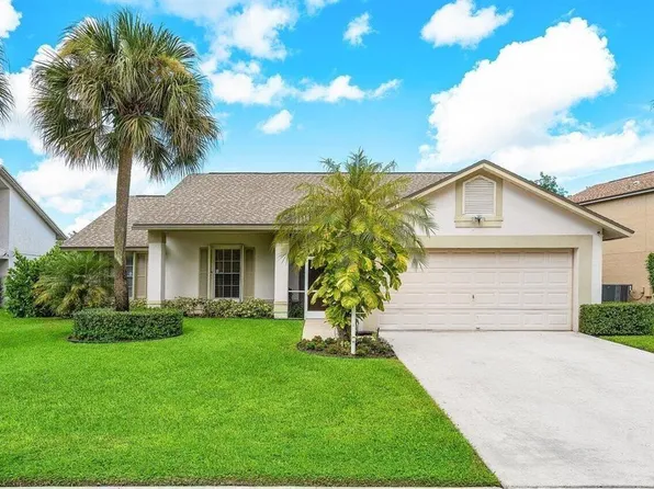 3598 Woods Walk Blvd, Lake Worth, FL 33467