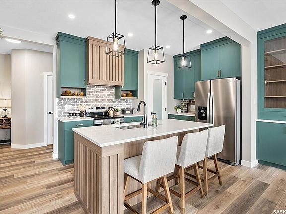 4th image of 3052 Dumont Way