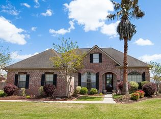 5717 E Stephie Ln, Lake Charles, LA 70605