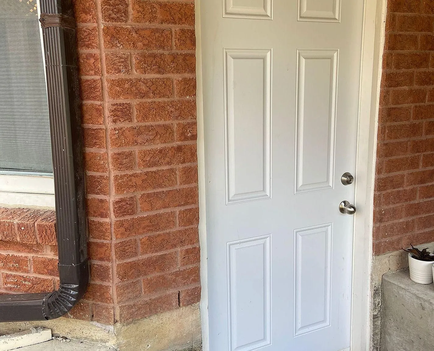 2 bed, $1,800 — Photo 3