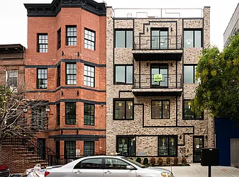 216 Bainbridge Street in Stuyvesant Heights