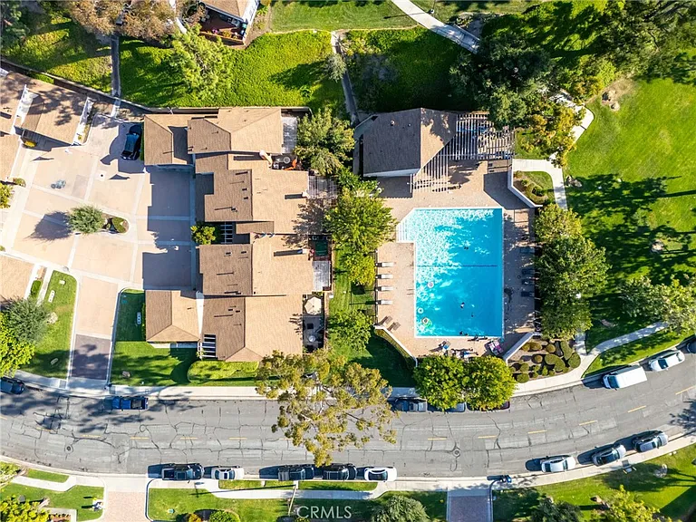 6560 E Camino Vis — Photo 43